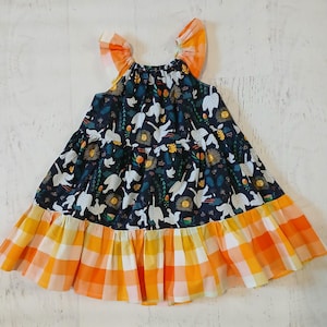 Oie et soleil, robe tour de cou à plusieurs niveaux pour enfant taille bébé à préadolescent, robe d&#39;oie idiote style paysanne à volants, carreaux et oiseau faits main