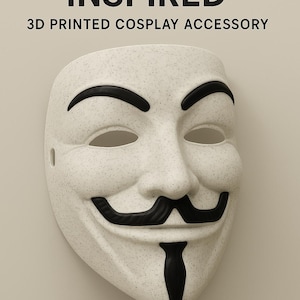 Peut inclure: Masque de Guy Fawkes en plastique blanc avec des détails noirs. Le masque a un large sourire avec une moustache et une barbiche. Accessoire de cosplay imprimé en 3D.