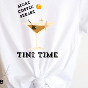 Trendy Espresso Martini T-Shirt, Martini Lover Shirt, Coffee Cocktail Tee, Espresso Martini Shirt Gift, Funny Brunch Tee,Party Shirt for Her