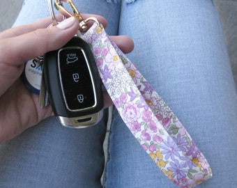 Purple Spring Garden Key Fob Keyring Wristlet Swivel Clip Lanyard