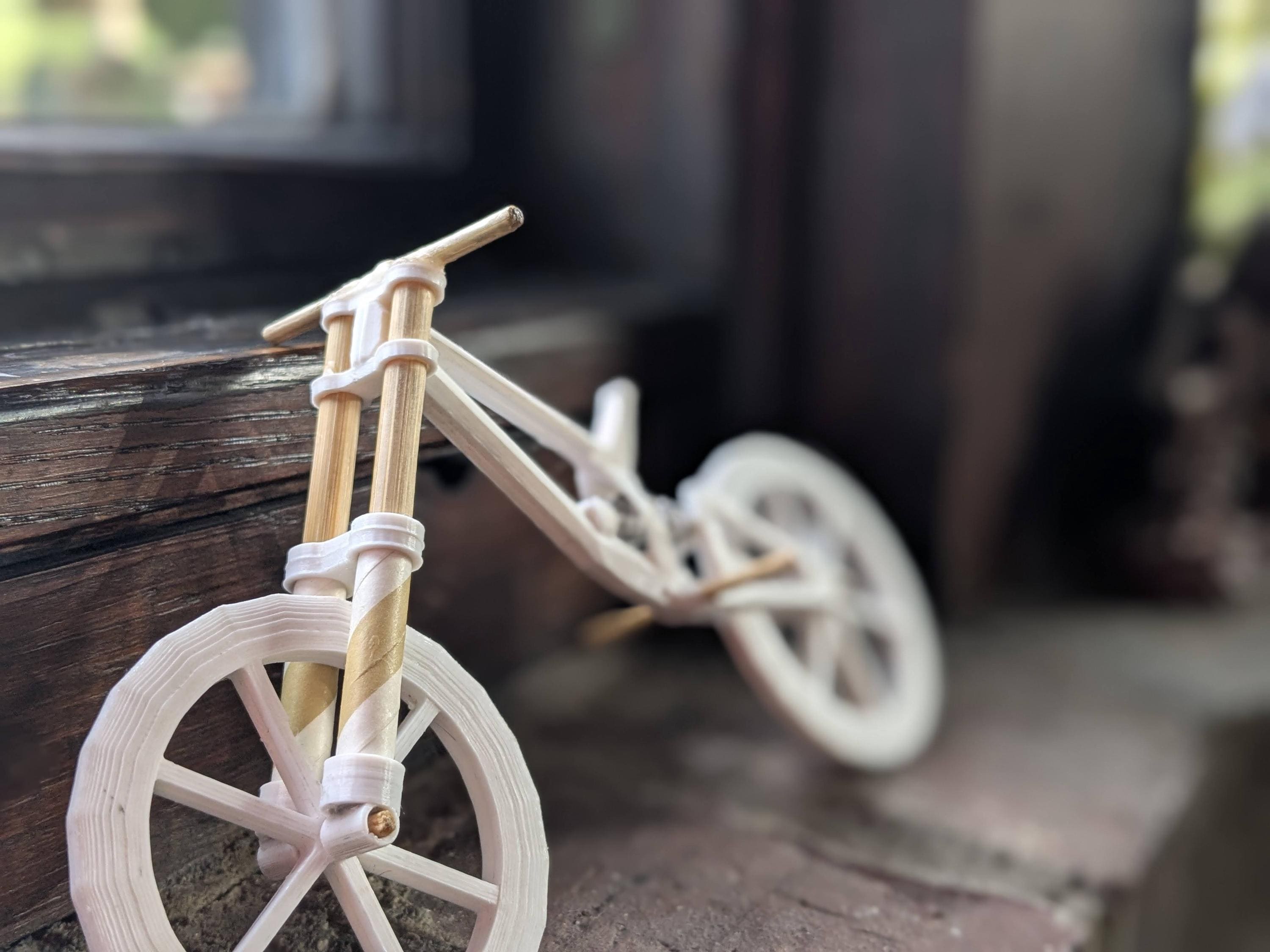 Canyon Sender Style Mini Model Finger Mountain Bike With Working