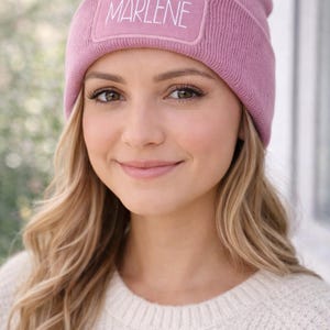 Personalized Beanie with Name – Kids & Women's Hat – Winter Hat with Custom Name – For Birth – Gift for Children | Beanie | One Size
