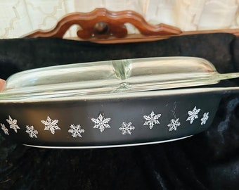 Vintage Pyrex Black Snowflake Divided Casserole