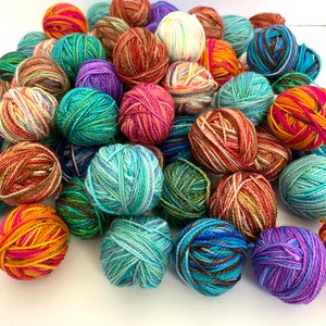 Hand Dyed Scrappy Sock Yarn, Sock Weight Scrap Yarn, 10 gram mini skeins for knit, crochet scrap yarn, scrappy baby sweater