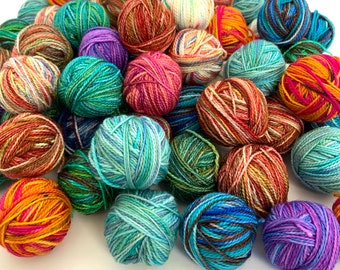 Hand Dyed Scrappy Sock Yarn, Sock Weight Scrap Yarn, 10 gram mini skeins for knit, crochet scrap yarn, scrappy baby sweater