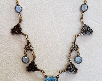 Victorian style Crystal Necklace Set