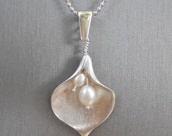 Silver Calla Lily Necklace