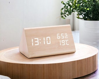 Triangle en bois réveil LED horloge numérique horloge en bois horloge de nuit horloge de table décoration de la maison réveil numérique horloge de chevet cadeau pour la maison