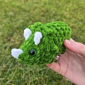 Crochet Mini Triceratops Plush | Frog Green Mini Triceratops | Amigurumi | Crochet Dinosaur | Soft Plushie | Handmade Gift | Custom