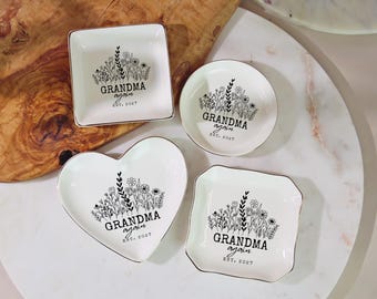 Grandma Again Ring Dish, Floral Keepsake Jewelry Tray, Pregnancy Announcement Gift