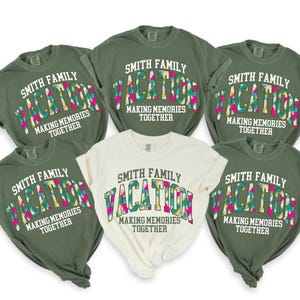2025 Custom Family Vacation Comfort Colors T-Shirt, Personalized Matching Shirts for Family Trip, Brushstroke Family Name T-shirt sweatshirt