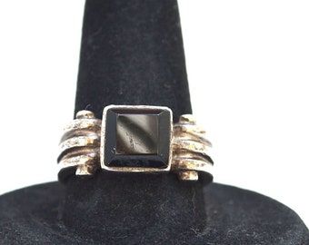 Black Onyx Ring, Vintage Ring, Onyx Gemstone Ring, Size 7 Ring, Sterling Silver Ring, 1970s Ring, Mexico Ring