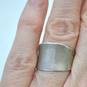Sterling Silver Ring, Silver Band Ring, Vintage Silver Ring, Vintage Silver Ring, Size 7 ring Thailand Ring