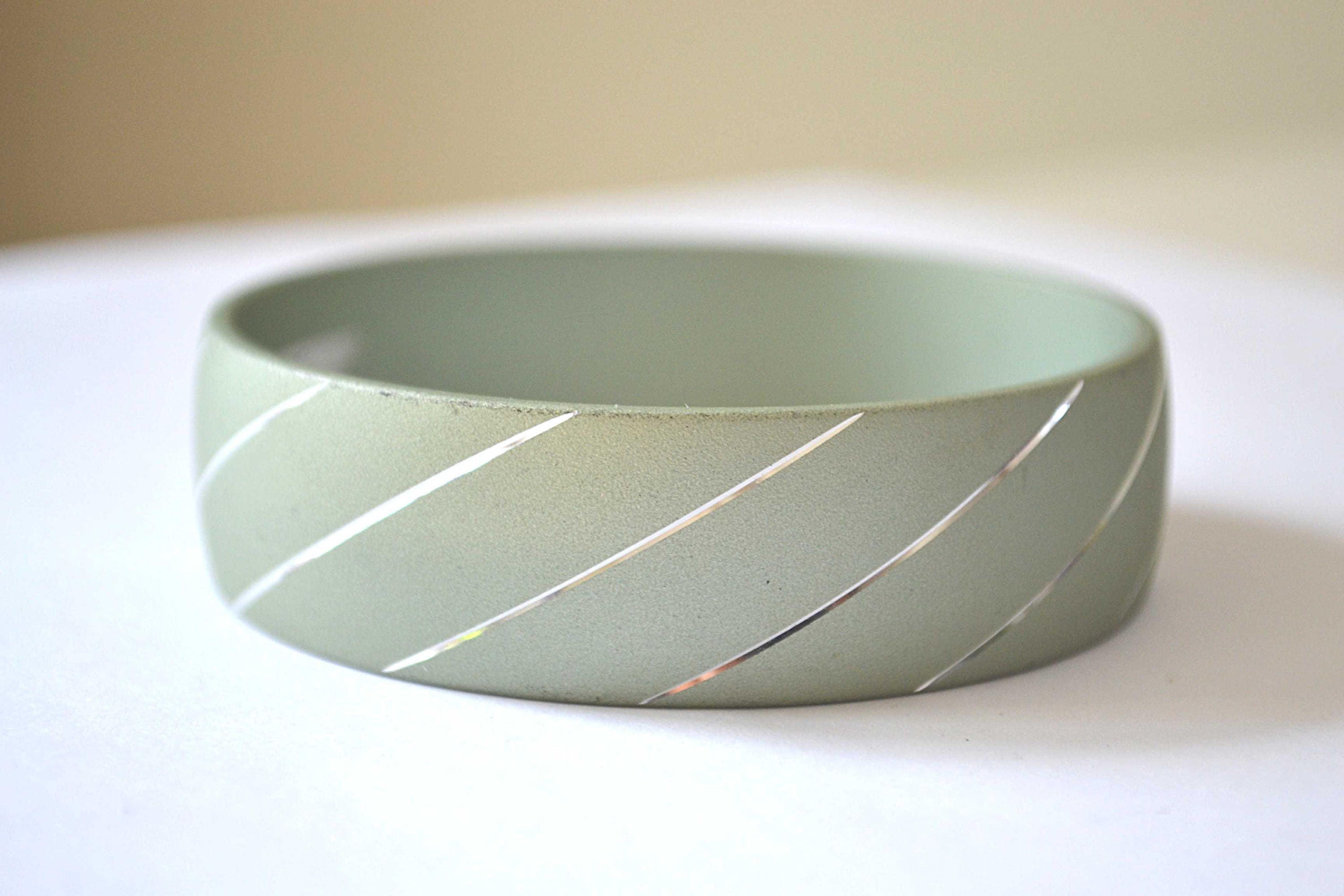 Aluminum Bangle, Vintage Bangle, Etched Mirror Bangle, Green