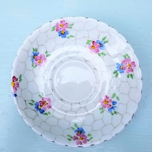 Vintage Untertasse, Floral Untertasse, Phoenix China, T.F. und S. Ltd. Made in England, 1950er Jahre Untertasse