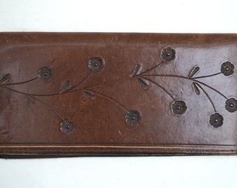 Brown Leather Wallet, Vintage Wallet, Fold Over Wallet, Bi Fold Wallet, 1970s Wallet, Flower Embossed Wallet