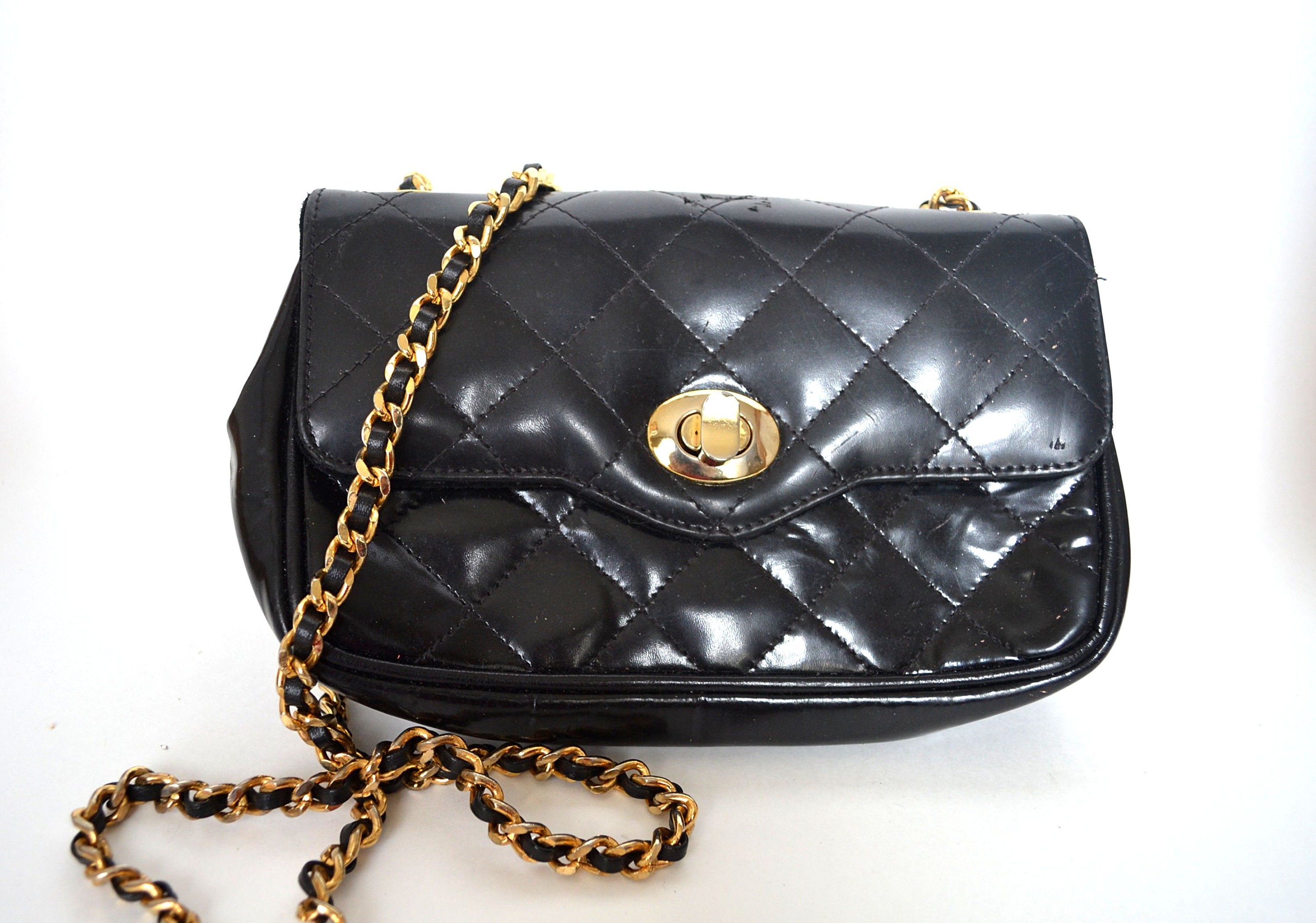 chanel black leather crossbody purse