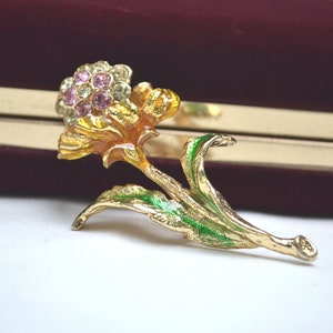Crystal Brooch, Floral Vintage Brooch, 1960s Brooch, Gold Tone Brooch, Crystal Pin, Vintage Flower Brooch