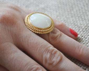 Vintage Button Ring, Button Ring, White Button Ring, Gold Ring, Cocktail Ring, Statement Ring, 1960's Ring, Adjustable Ring