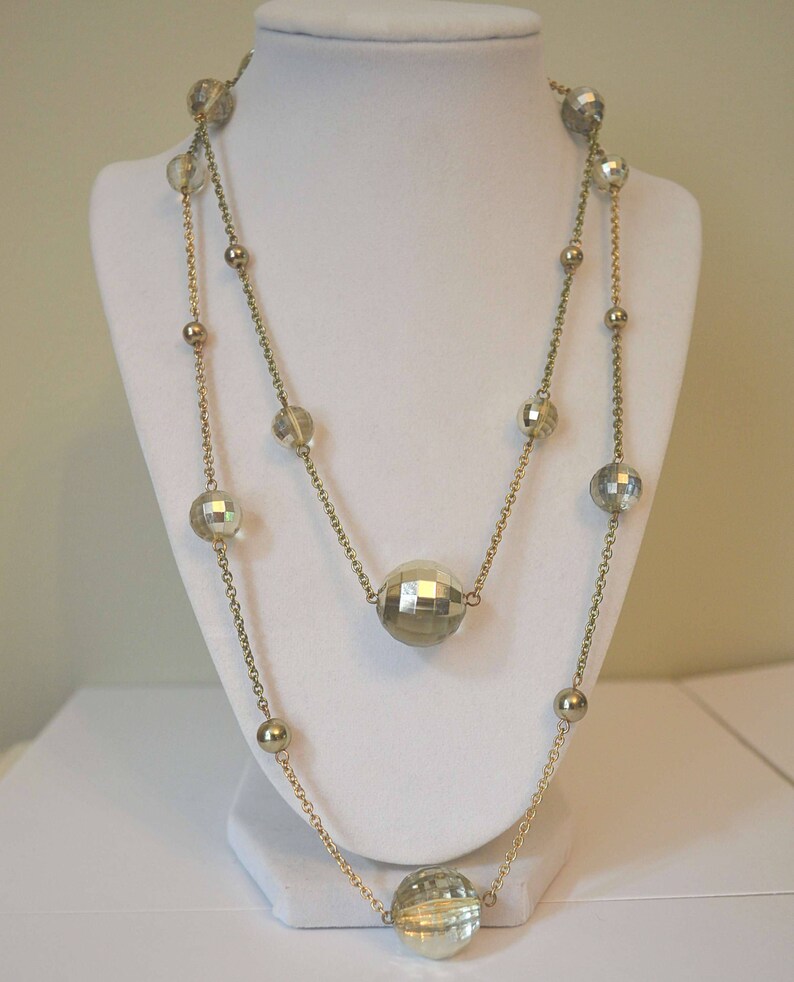 Strand Necklace Vintage Necklace 1970s Necklace Glass Bead Necklace Gold Chain Necklace Long Gold Chain Necklace