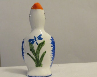 Sierra&#39;s Attic hand painted dragonfly weeds pie bird ceramic pie vent hostess gifts gifts for bakers gifts for cooks pie bird collectors