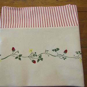 Sierra&#39;s Attic hand stenciled lined strawberry vine blossom twill ticking curtain valance