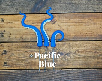 Pacific Blue Pot Tentacles clay octopus plant decor stake with glow in the dark suckers set of 3