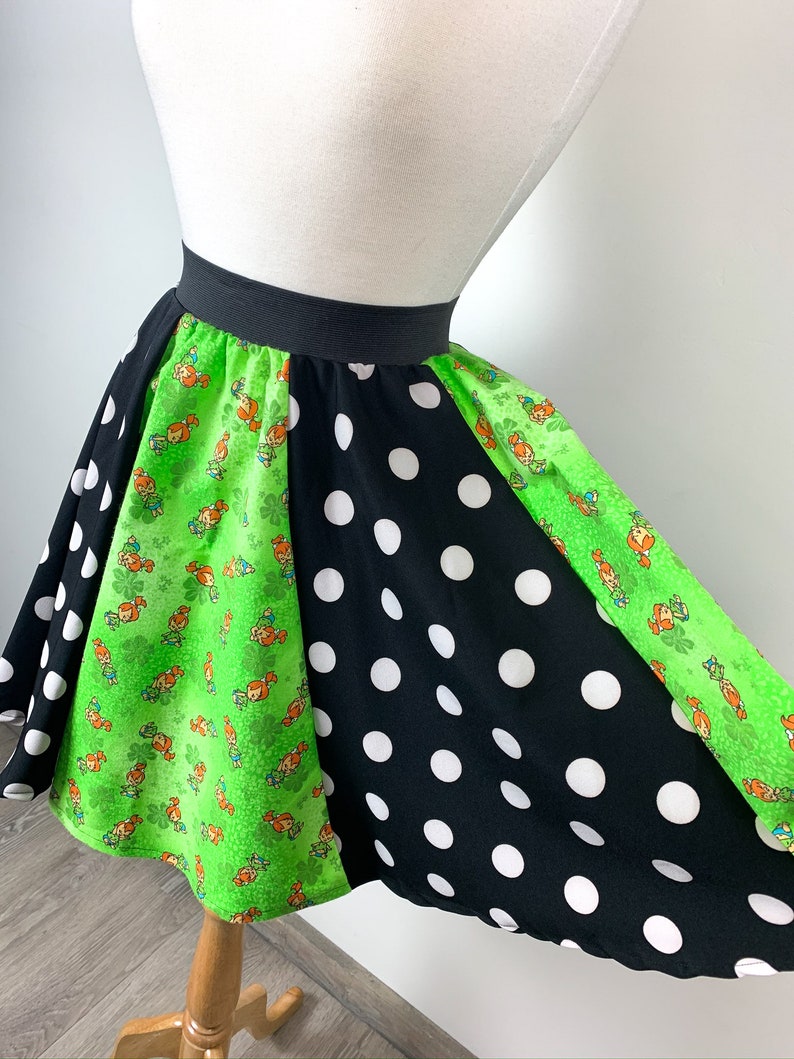 Womens Upcycled Skirt with Mask M Pebbles Flinstones Skirt Matching Mask Womens vintage Pebbles skirt Handmade Flinstones Skirt