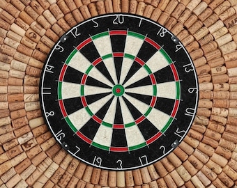 Dartscheibe, Dart, Darten, Dartscheibe mit Kork, Korkdartscheibe, Korken, Korken, Weinkorken