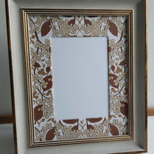 Vintage Floral Elegance Photo Mat Frame | 8x10 Mat Fits 5x7 Photo | Rustic Decor | Nature | Boho Style | Luxury Picture Frame | Brown & Gold
