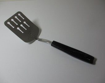 Small Ekco Spatula 098UT