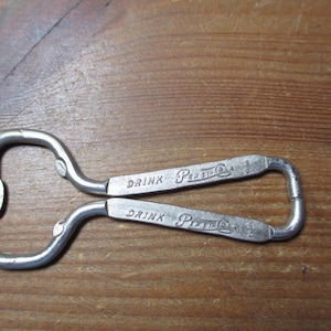 Vintage Pepsi, Pepsi-Cola Bottle Opener 239UT