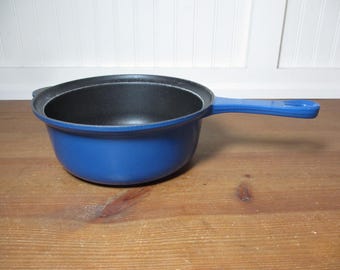 Bright Blue Enameled Cast Iron 2 Quart Sauce Pan, Made in France 125KT