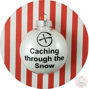Geocache Weihnachtsanhänger ~ Cachen durch den Schnee Geocaching ~ Geschenk für Geocacher