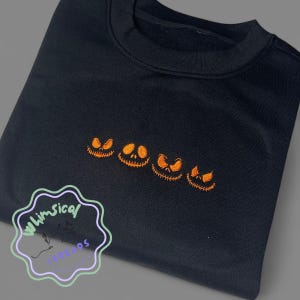 Jack Skellington Gesichter, Halloween Sweatshirt, Vier Skeleton Gesichter auf Unisex Soft Sweatshirt, Jack & Sally