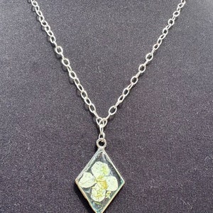 resin with real pressed flowers pendant necklace