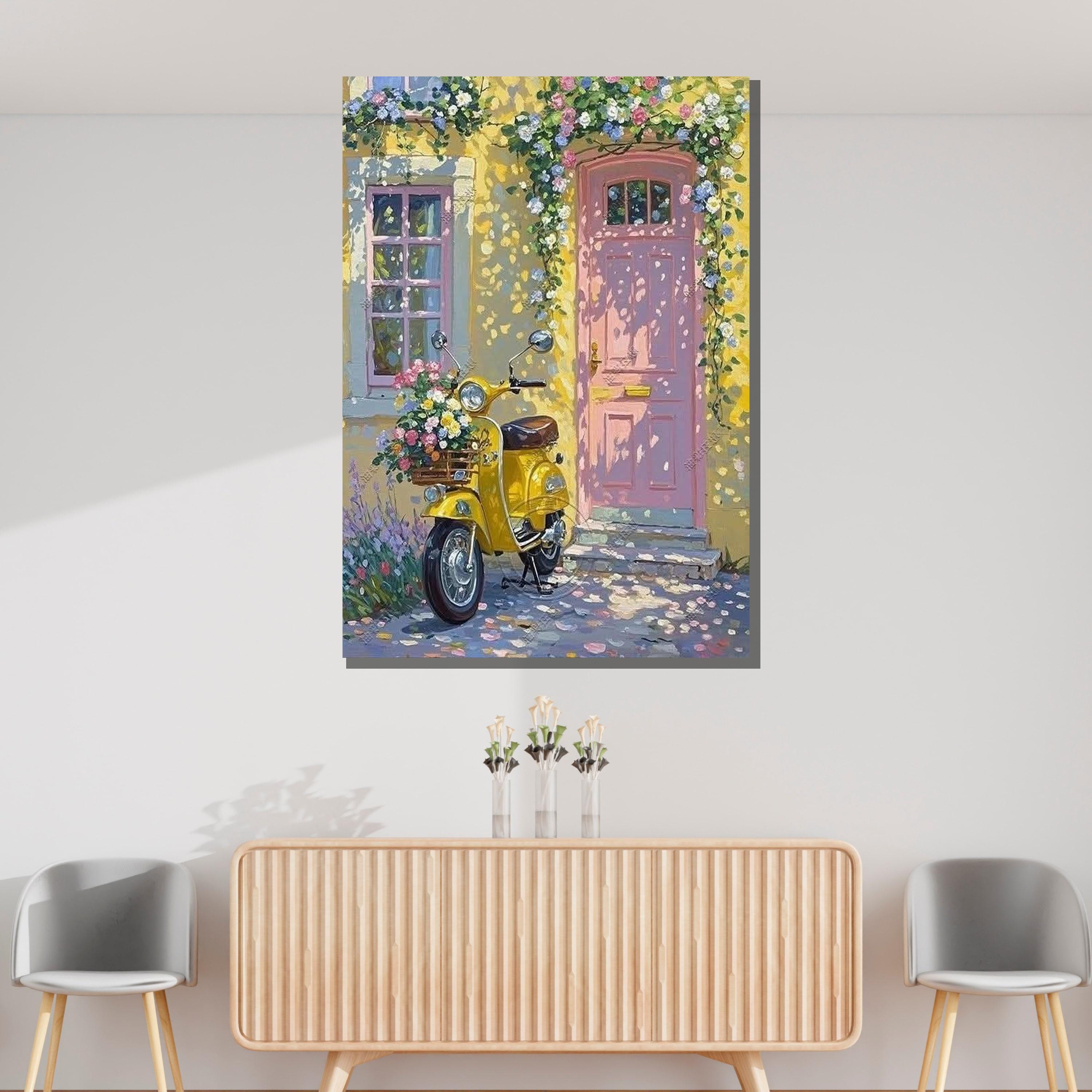 黄色いスクーターのキャンバスアート：フランスのコテージの花の街の