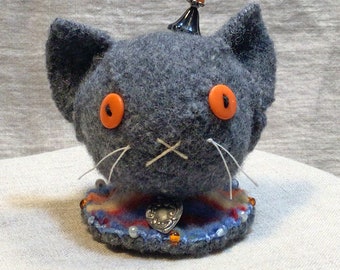 Orange Eyed Kitty Pincushion