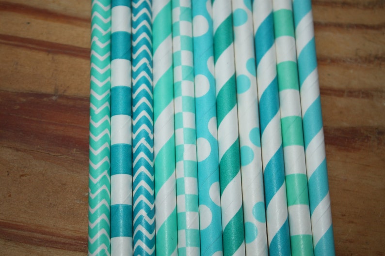 Party Straws Shades of Aqua Paper Straws