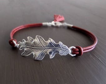 Autumn Oak Leaf Bracelet - Silver Oak Leaf Charm - Burgundy Leather - Gift for Her - Tassel Bracelet / Boho Bracelet - Mothers Day Jewelry