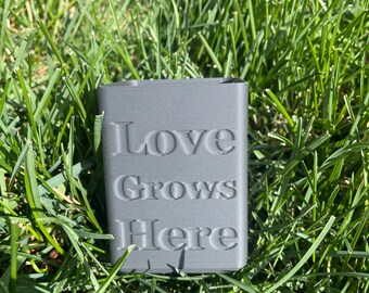 Succulent planter, love quote planter,newlywed gifts, home decor gifts, gifts for her, gardening planter for succulents, love grows here