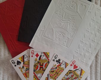 Tovaglioli di carta da pranzo in rilievo con la Regina di Cuori - Decorazione per sala giochi 5" x 5" (set da 25)