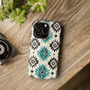 Turquoise Aztec Pattern Phone Case | Magnetic Impact-Resistant iPhone Case