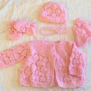 Hand Knitted Outfit to fit 0 - 3 Month Baby