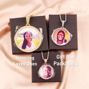 Colgantes redondos personalizados con foto de un familiar, 3 tamaños, con incrustaciones de diamantes de imitación. Colgante redondo grande estilo hip hop. Regalo de joyería para él/ella.