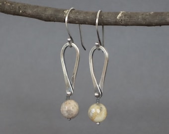 Agate Earrings, Teardrop Earrings, Faceted Agate Earrings, Agate Dangle, neutral earring, everyday earring