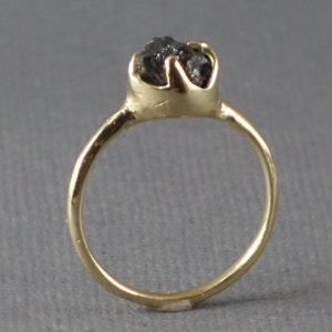 Raw Black Diamond Ring, Alternative Engagement Ring, Raw Gemstone ring, Raw Diamond ring, Diamond Engagement Ring, Uncut Sapphire Ring