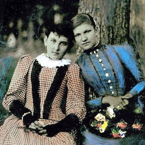 Friends Young WOmen Flower Hats PAinted Tintype color photography print