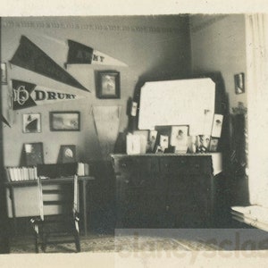 vintage photo 1924 College Room Army Navy Drury Pennant on Wall 67 B