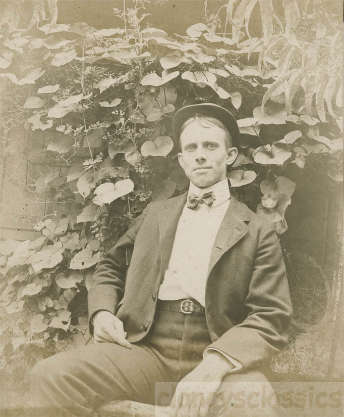 CDV Portrait Homme en buste Réf 67